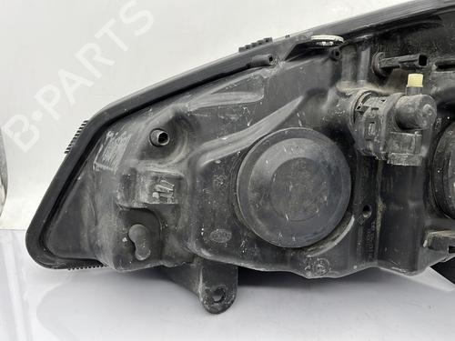 Right headlight RENAULT SCÉNIC II (JM0/1_) 2.0 (JM05, JM0U, JM1N, JM1U, JM2V) | BP28103487C29 