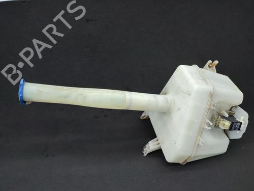 Used Windscreen washer tank HYUNDAI TUCSON (JM) 2.0 CRDi All-wheel Drive (113 hp) 23750724