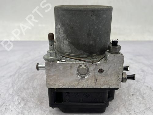 ABS pump FIAT STILO (192_) 1.9 JTD (192_XF1A) | BP29506722M43 