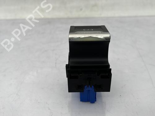 Used Switch Switch PEUGEOT 3008 II SUV (MC_, MR_, MJ_, M4_) 1.6 BlueHDi 120 (120 hp) 25154344 25154344