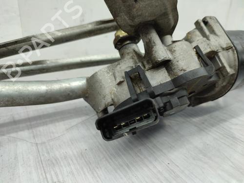 Używane Silniczek wycieraczek przednich RENAULT MEGANE II Estate (KM0/1_) 1.9 dCi (KMRG, KM1G, KM0G, KM2C) (120 hp) 23676346
