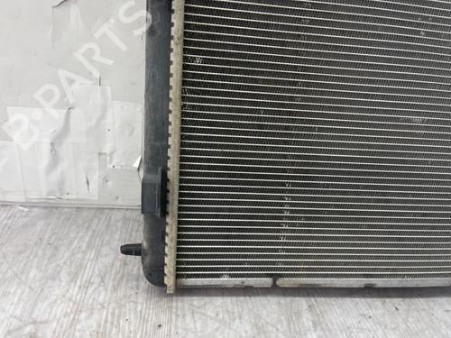 Used Water radiator Water radiator 39394893 39394893
