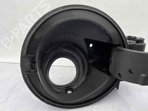 Klapa wlewu paliwa FORD FOCUS II (DA_, HCP, DP) 1.8 TDCi | BP23761301C131 