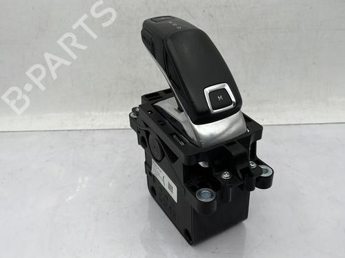 Used Gear lever PEUGEOT 3008 II SUV (MC_, MR_, MJ_, M4_) 1.6 BlueHDi 120 (120 hp) 25147675
