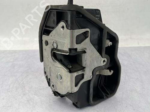 Front left lock BMW X3 (E83) 2.0 d | BP31660332C98 - Image 3
