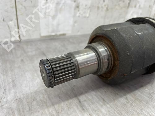 Left front driveshaft HYUNDAI i40 I (VF) 1.7 CRDI | BP37451270M38 - Image 2