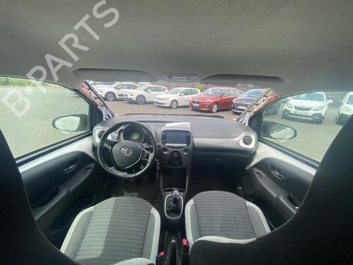 Right sun visor TOYOTA AYGO (_B4_) 1.0 VVTi (KGB40) | BP36372583I2  - Image 59