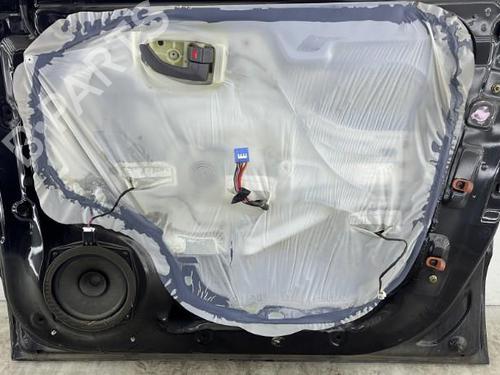 Right front door HYUNDAI TUCSON (JM) 2.0 CRDi All-wheel Drive | BP23750579C3 