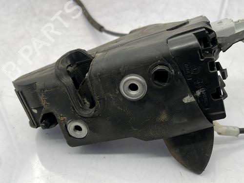 Serratura anteriore sinistra PEUGEOT 407 Coupe (6C_) 2.2 16V (163 hp) 31658297