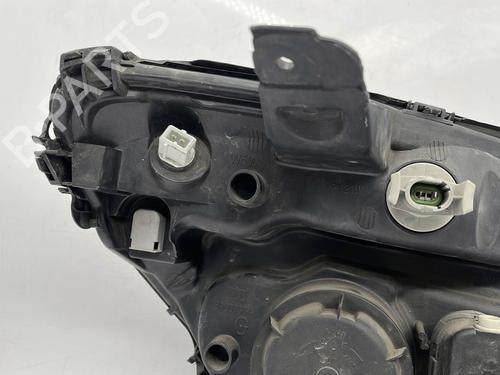 Faro izquierdo RENAULT SCÉNIC I MPV (JA0/1_, FA0_) 1.6 (JA00, JA16, JA15, JA19, JA1V, JA2B, JA2C, JA0B,... | BP30698503C28 