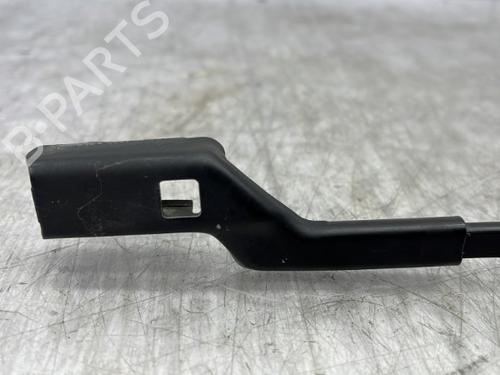 front-windshield-wiper-arm-vw-touran-5t1-2015-23757804 main image