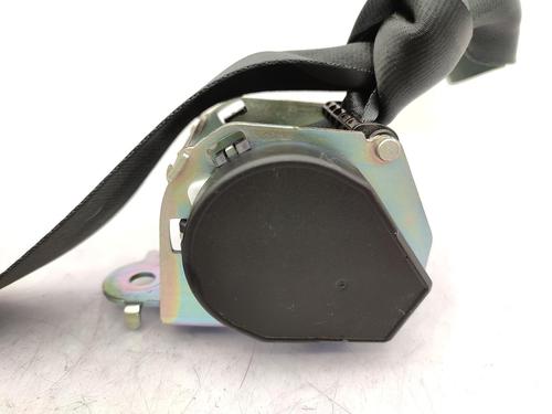 rear-right-seatbelt-dacia-duster-hs_-2010-2011-2012-2013-2014-2015-2016-2017-2018-23722646 main image