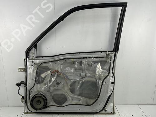 Used Right front door SUZUKI GRAND VITARA I (FT, HT) 2.0 TD 4x4 (SQ420D) (87 hp) 23664419
