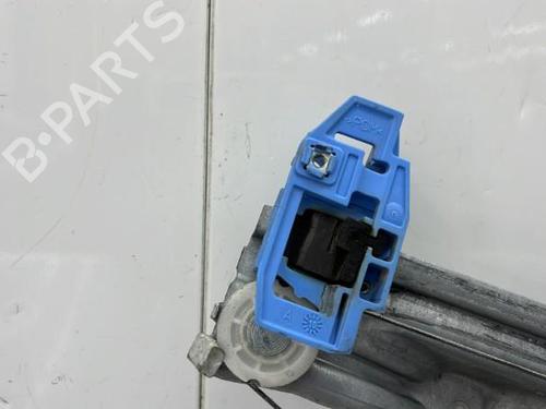 Used Front left window mechanism Front left window mechanism RENAULT MODUS / GRAND MODUS (F/JP0_) 1.4 (JP01, JP0J) (98 hp) 23752820 23752820