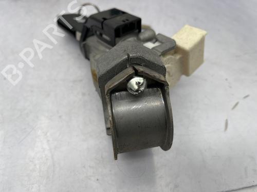 Used Electronic module Electronic module PEUGEOT 108 1.2 (82 hp) 40495357 40495357