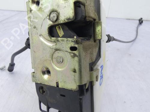 Used Front right lock RENAULT SCÉNIC II (JM0/1_) 1.9 dCi (JM14) (131 hp) 23701227