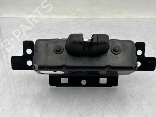 Cerradura de porton trasero PEUGEOT 208 I (CA_, CC_) 1.6 HDi / BlueHDi 75 (75 hp) 32302091