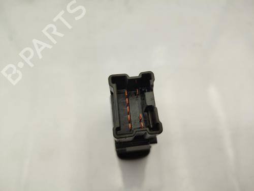 Used Warning switch Warning switch NISSAN MICRA II (K11) 1.0 i 16V (K11) (54 hp) 23738603 23738603
