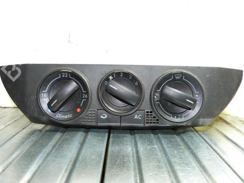 Used Climate control VW POLO (9N_, 9A_) 1.4 TDI (70 hp) 23664394
