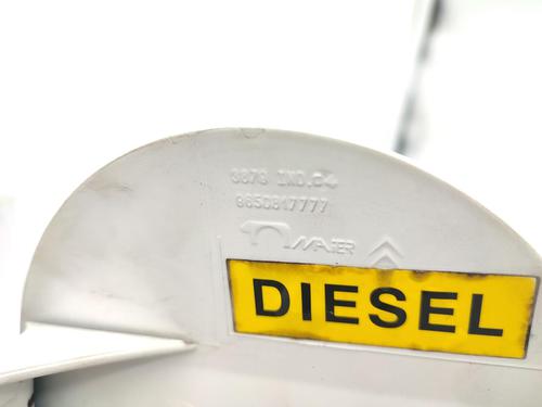 Fuel flap CITROËN C4 Coupe (LA_) 2.0 HDi | BP23718463C131 