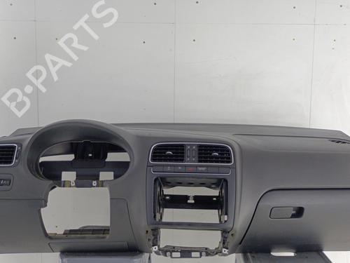 Used Dashboard VW POLO V (6R1, 6C1) 1.6 TDI (90 hp) 23677736
