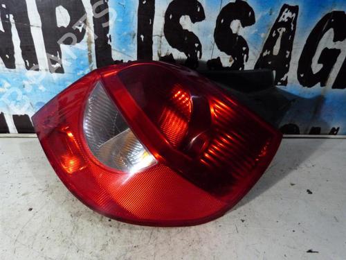 Used Right taillight Right taillight RENAULT CLIO III (BR0/1, CR0/1) 1.5 dCi (C/BR0G, C/BR1G) (68 hp) 23689358 23689358