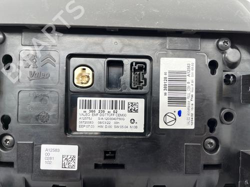 display-monitor-citroen-c3-aircross-ii-2r_-2c_-2017-36401112 main image