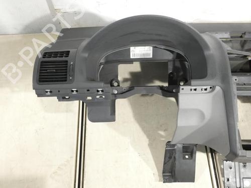 Used Dashboard VW TOURAN (1T1, 1T2) 2.0 TDI 16V (140 hp) 23671685