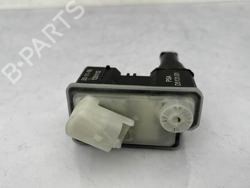 Fuel door actuator PEUGEOT 3008 II SUV (MC_, MR_, MJ_, M4_) 1.6 BlueHDi 120 | BP25154355E18 