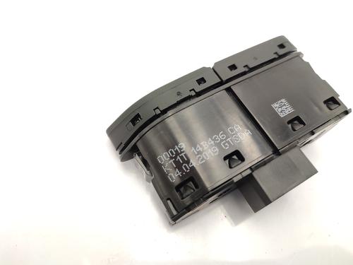 switch-ford-transit-connect-v408-box-bodympv-2013-23739003 main image