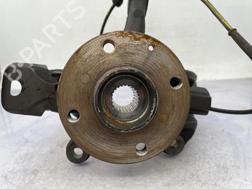 Right front steering knuckle PEUGEOT 108 1.2 | BP37419113M26 - Image 3