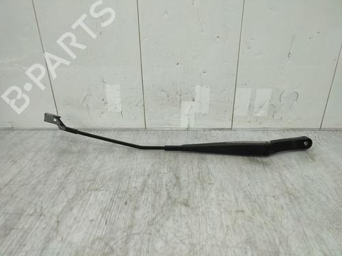 Used Front windshield wiper arm VW SCIROCCO III (137, 138) 2.0 TDI (140 hp) 25338096