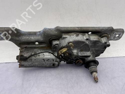 Used Rear wiper motor VW GOLF III (1H1) 1.9 D (64 hp) 23680379