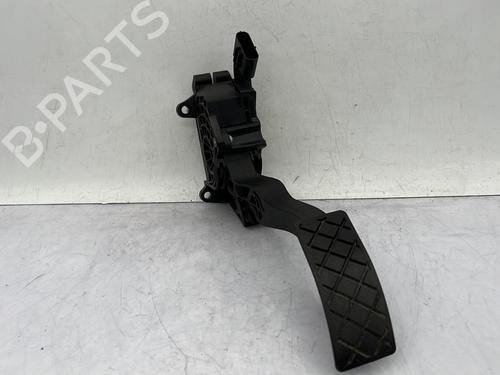 Used Pedal VW POLO V (6R1, 6C1) 1.4 TDI (90 hp) 23761430
