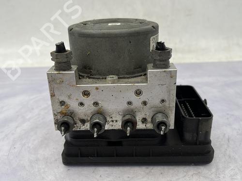 Used ABS pump PEUGEOT 208 I (CA_, CC_) 1.6 HDi (92 hp) 30471252