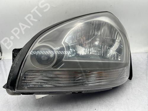 Used Left headlight HYUNDAI TUCSON (JM) 2.0 CRDi All-wheel Drive (113 hp) 29994772