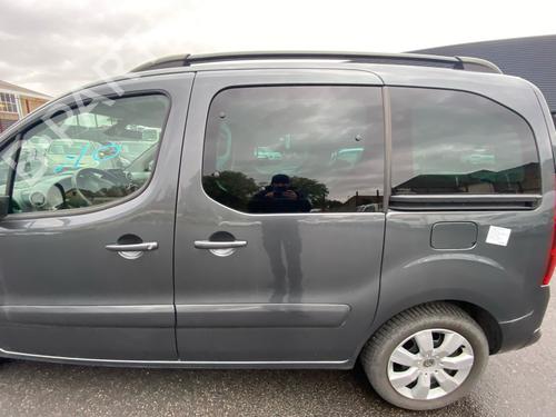 Used Left slide door Left slide door CITROËN BERLINGO MULTISPACE (B9) 1.2 PureTech 110 (110 hp) 40271478 40271478