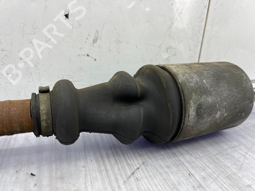 Used Right front driveshaft Right front driveshaft CITROËN SAXO (S0, S1) 1.4 VTS (75 hp) 35998356 35998356