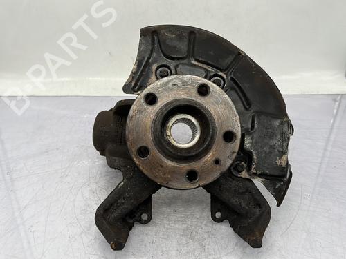 Used Left front steering knuckle VW POLO III (6N1) 60 1.4 (60 hp) 24408537