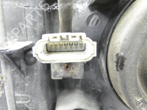 Used Right headlight Right headlight MITSUBISHI PAJERO II (V3_W, V2_W, V4_W, V5_W) 2.5 TD 4WD (V24W) (99 hp) 23695287 23695287