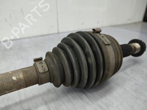 Used Left front driveshaft Left front driveshaft PEUGEOT 107 (PM_, PN_) 1.4 HDi (54 hp) 23731234 23731234