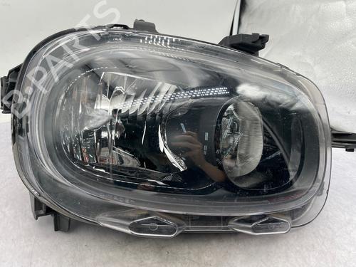 Right headlight CITROËN C3 III (SX) 1.2 VTi 82 | BP39660375C29 - Image 9