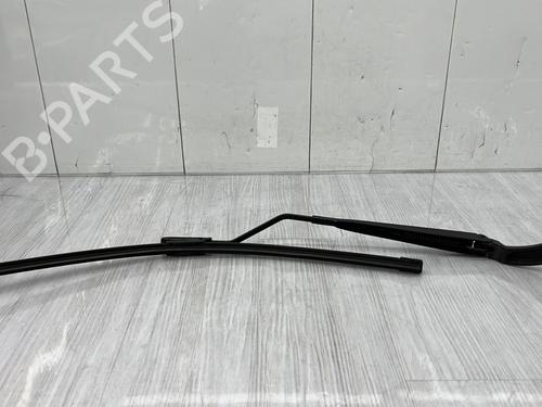 Front windshield wiper arm RENAULT CLIO IV (BH_) 1.5 dCi 90 | BP23759081C143 