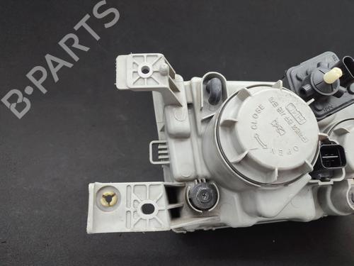 Left headlight HYUNDAI TRAJET (FO) 2.0 CRDi | BP23684702C28 