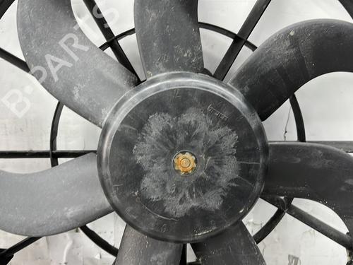 Used Radiator fan Radiator fan SEAT IBIZA IV (6J5, 6P1) 1.6 TDI (90 hp) 33569266 33569266