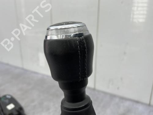 Gear lever RENAULT CLIO V (B7_) 1.0 TCe 100 (B7MT) | BP23752998M90 