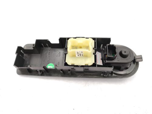 Used Left front window switch Left front window switch RENAULT CLIO IV (BH_) 1.5 dCi 90 (90 hp) 23677826 23677826