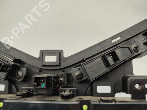 Used Climate control Climate control CHEVROLET CRUZE (J300) 2.0 CDI (163 hp) 23711398 23711398