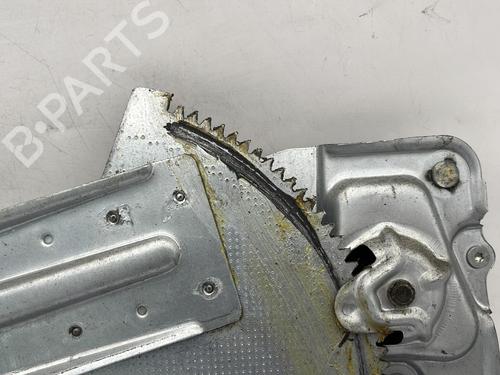Used Front right window mechanism Front right window mechanism RENAULT TWINGO I (C06_) 1.2 16V (C060) (60 hp) 33969349 33969349