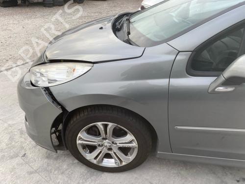Used Left front fenders Left front fenders 37418954 37418954